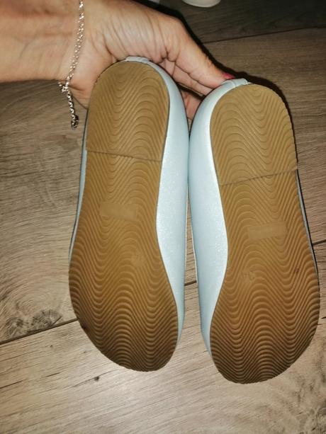 Mentolové balerínky, graceland,33