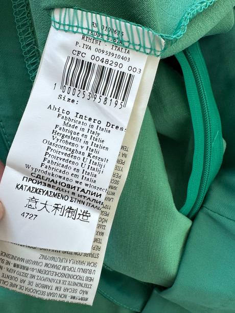 Rinascimento - saténové šaty, m