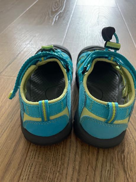 Letné sandále/tenisky, keen,30