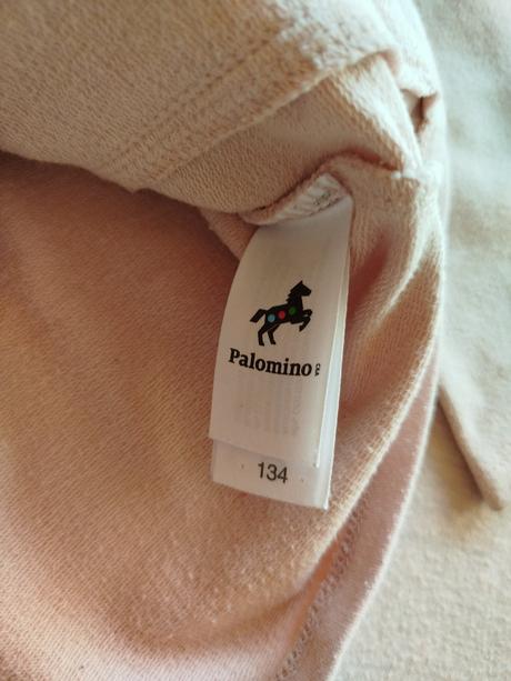 Svetrík, palomino,134