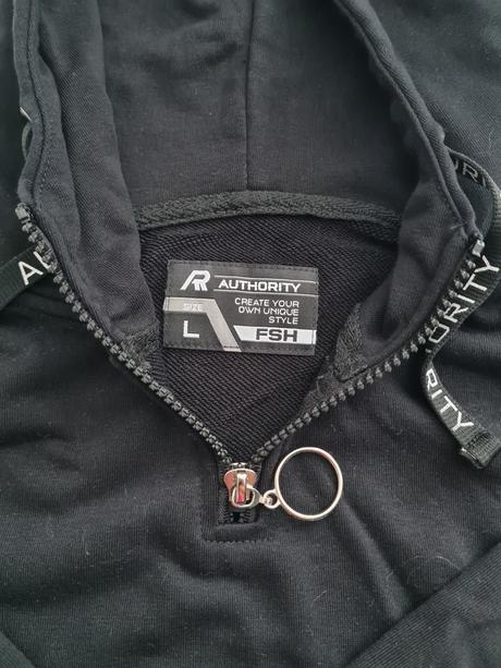 Crop mikina authority, authority,l