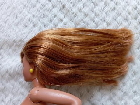 Barbie midge s náušnicami 1993,