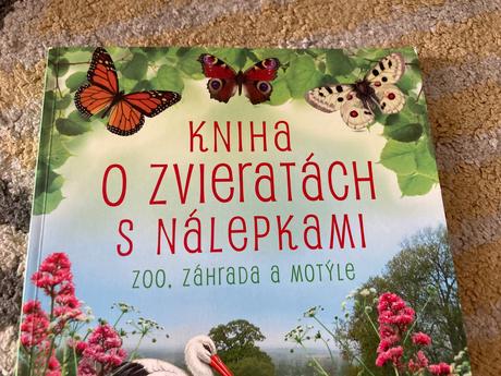 Kniha o zvieratách s nálepkami-zoo,záhrada,motýle,