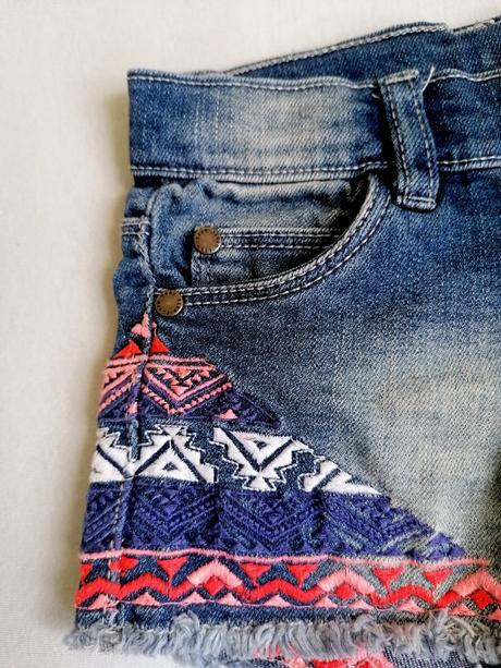 Vyšívané riflové šortky cool club veľ. 104, coolclub,104