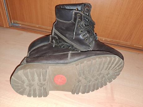 Panske vysoke topanky vel 40, 40