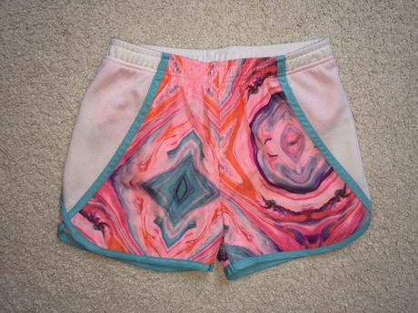 Sportove kratasy - super stav, 116