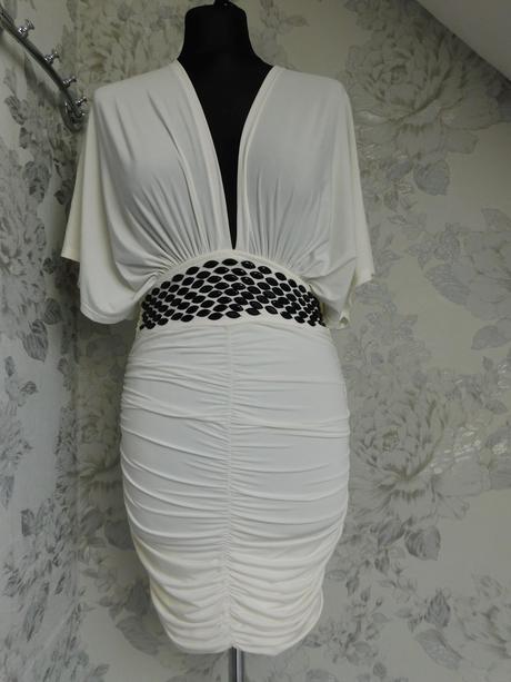 Velmi pekne šaty na slavnost, tally weijl,36