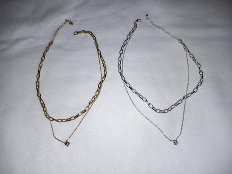 Náhrdelníky,