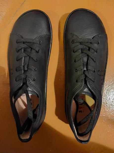 Nove celokožené topánky vivobarefoot addis c.39, vivobarefoot,39