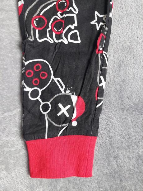 Vianočné xmas tepláky veľ.128, 128