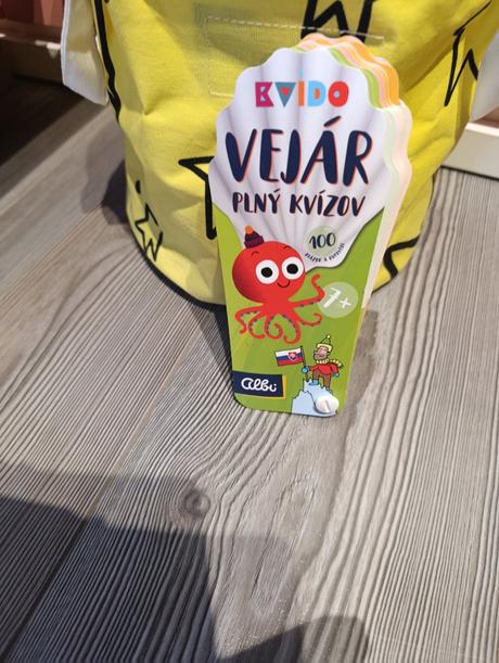 Hra pre bystré havičky vejár, 