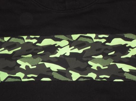 Čierna mikina s kapucňou, c&a,182