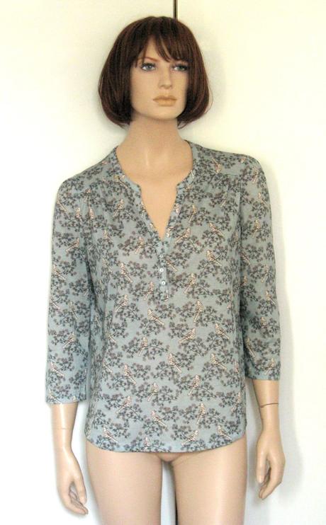 Svetlomodrý top s vtáčikmi, h&m,l