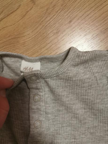 2 vrubkovane body, lindex,68