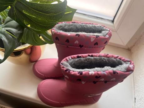 Gumáky svietiace nové, lupilu,24