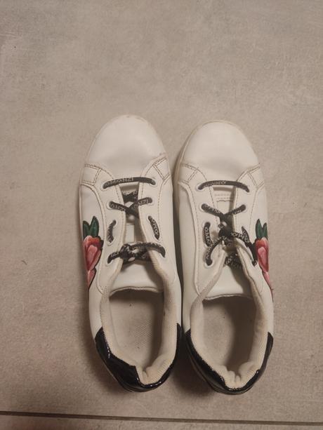 Botasky, graceland,35