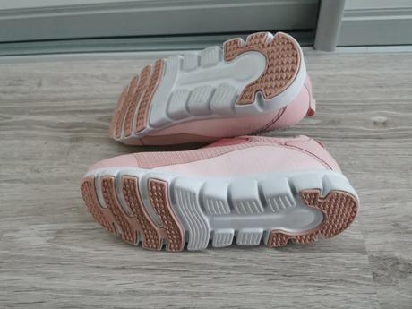 Ľahučké tenisky veľ 33/21cm, 33