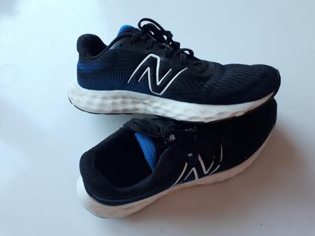 Tenisky 42, new balance,42