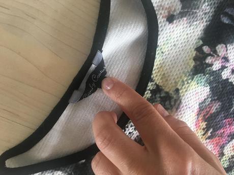 Nadherne puzdrove kvetovane saty, xs