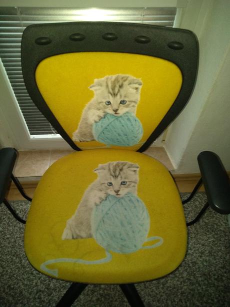 Detská stolička k písaciemu stolu, 