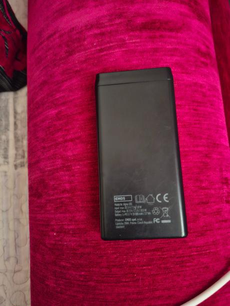 Power banka emos, 