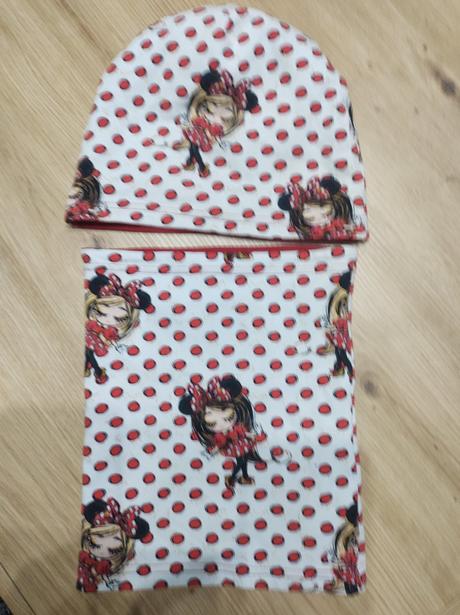 Čiapka a nákrčník, 116