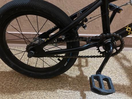 16 bmx bicykel čierno-zlatý s cool xtrix mini, 16