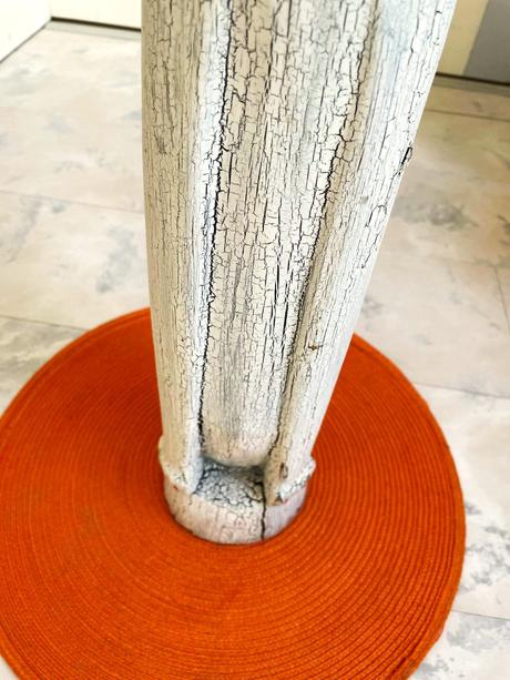 Exotická socha z teakového dreva,