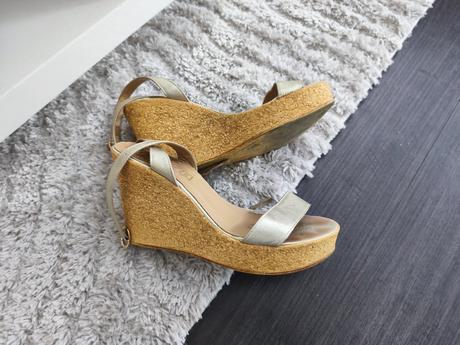 Zlaté sandálky ., lasocki,40