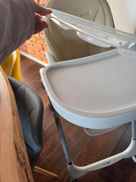 Jedálenska detska stolička peg perego, peg-pérego