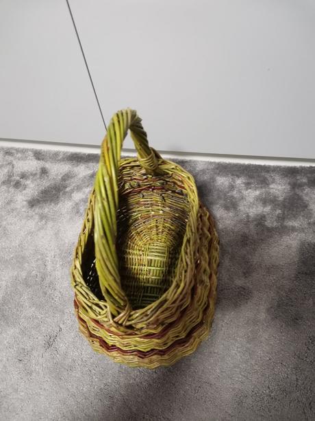Prútený košík,