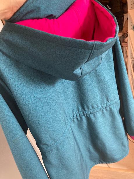 Nosicska bunda softshel slovenska znacka ajja, 40