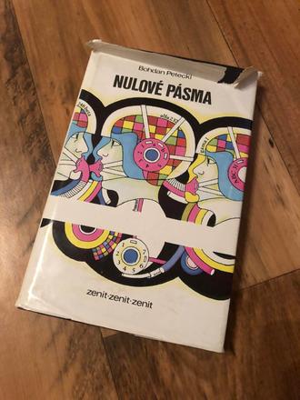 Nulové pásma - kniha,