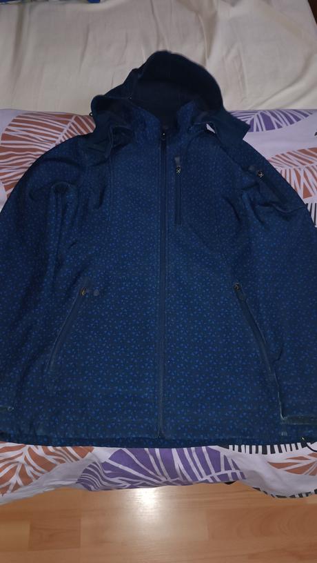 Prechodná vetrovka, s