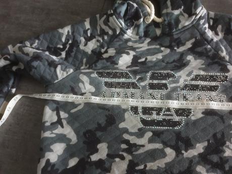 Maskačova mikina, armani,170