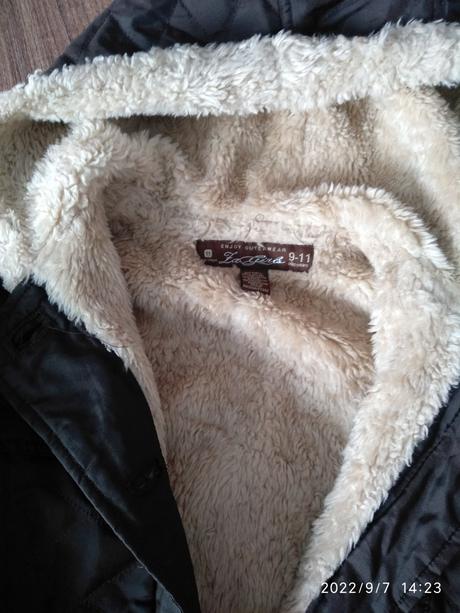 Cokoladova kozusinkova bunda, zara,146
