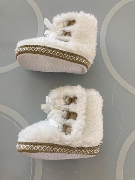 Prvé snehule 16, f&f,<17