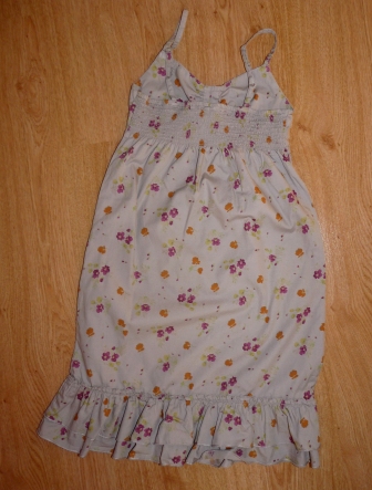 Kvetinkove saty, 122