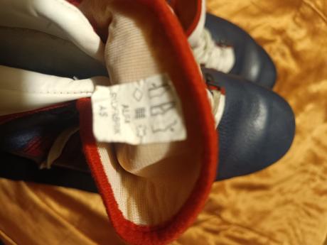 Topánky na bežky, 45