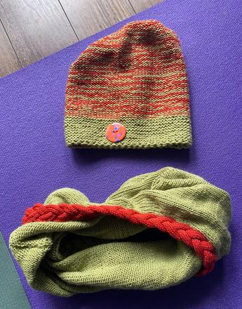 Čiapka + nákrčník,