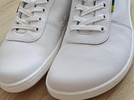 Royale - white & black 38 p141, be lenka,38