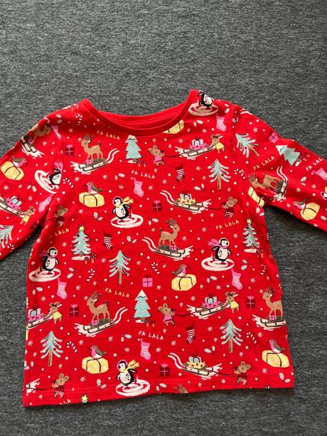 Vianočné tričko, 98