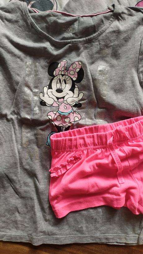 9. balíček na leto - pyzamka, disney,110