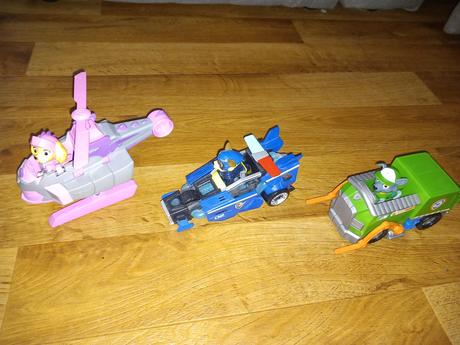 Paw patrol auta aj s postavickami, 