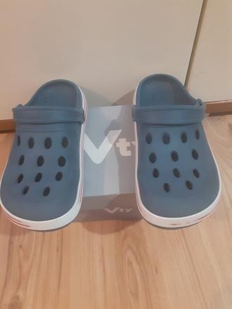 Šĺapky vty 35, deichmann,35