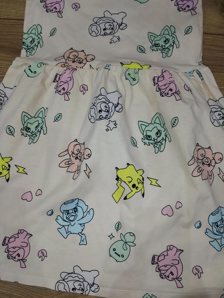 Šaty pokemon 134/140, h&m,134