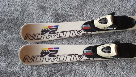 Lyže s viazanim salomon 90 cm a palice, salomon,110-119 cm