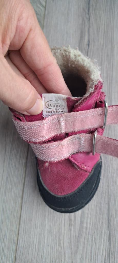 Zimné topánočky wanda veľ.19, wanda,19
