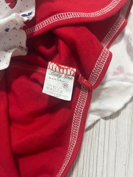 Červene body s volanom, lady ann,92