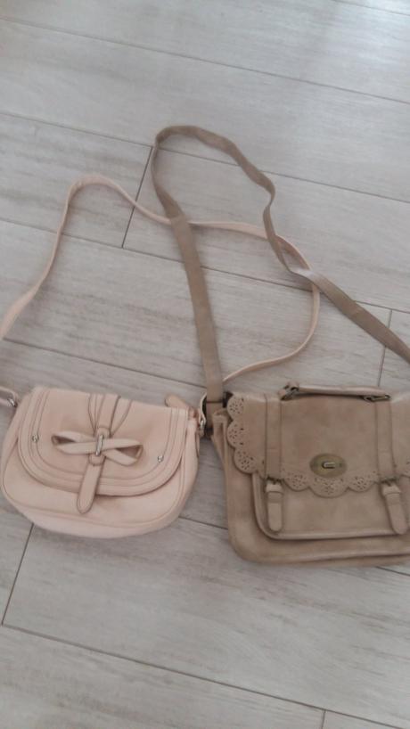 Kabelka už len lososová, 